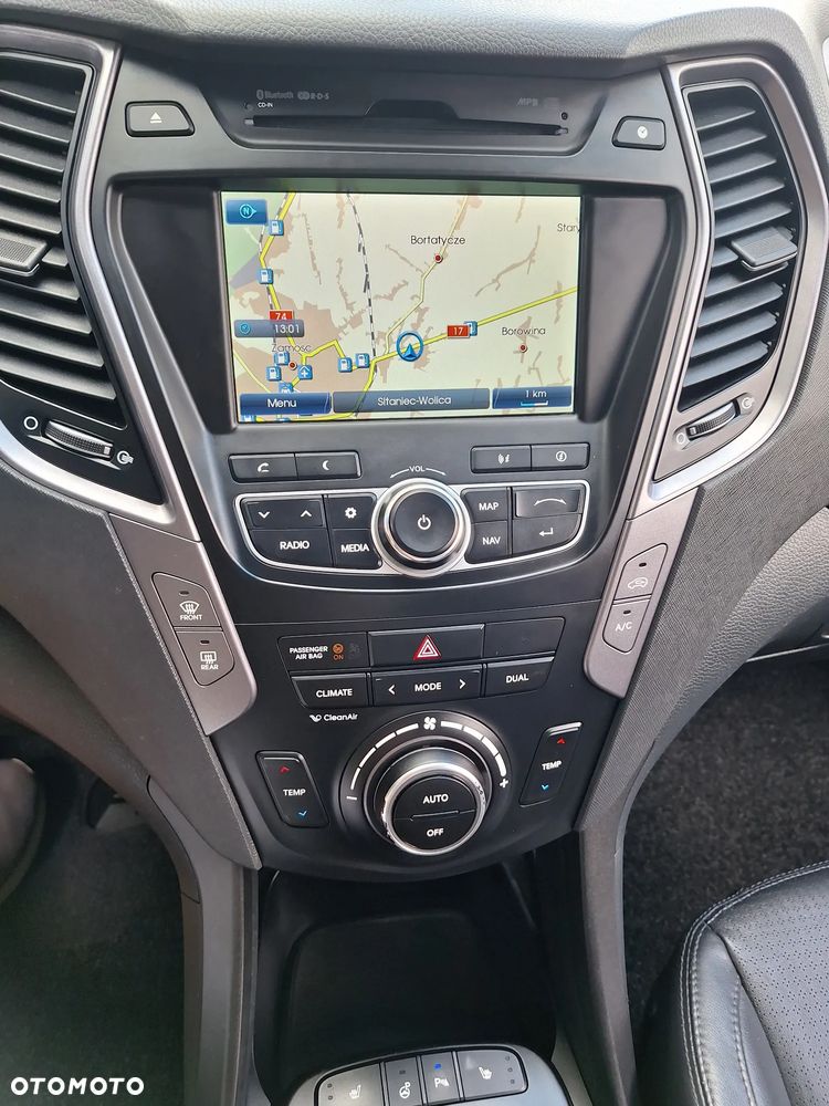 Hyundai Santa Fe - 24