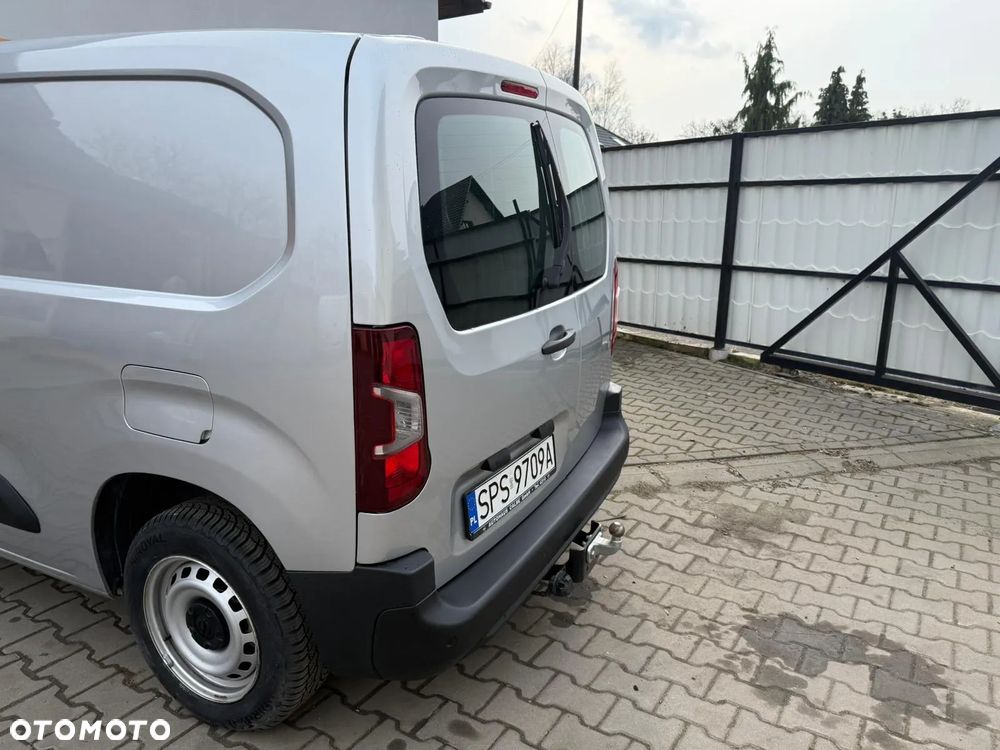 Opel COMBO - 3