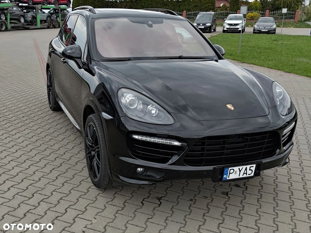 Porsche Cayenne Turbo Tiptronic S - 20