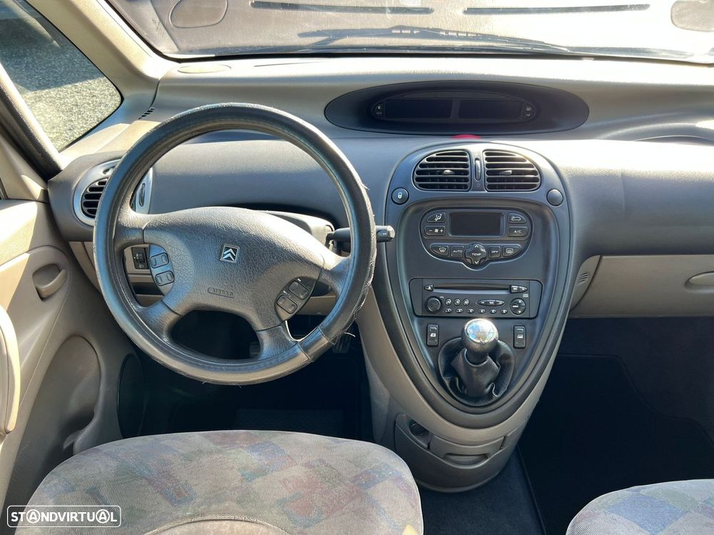 Citroën Xsara Picasso 1.6 Exclusive - 9