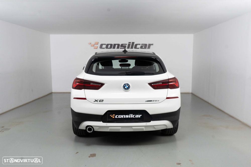 BMW X2 25 e xDrive GoldPlay - 7