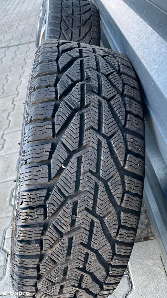 MERCEDES C W205 KOŁA FELGI OPONY ZIMA 225/45R17 A2054010200 - 9