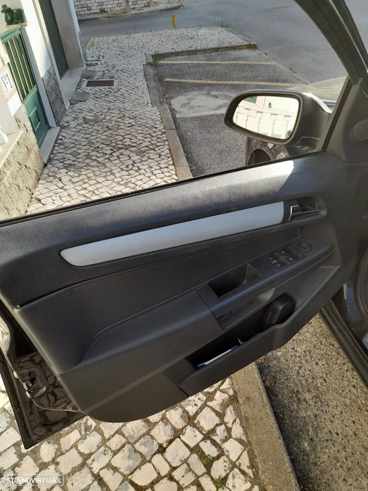 Opel Astra Caravan 1.9 CDTI Cosmo - 2