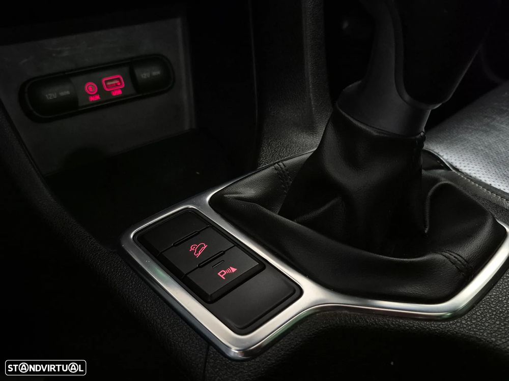 Kia Sportage 1.6 T-GDI GT Line - 28