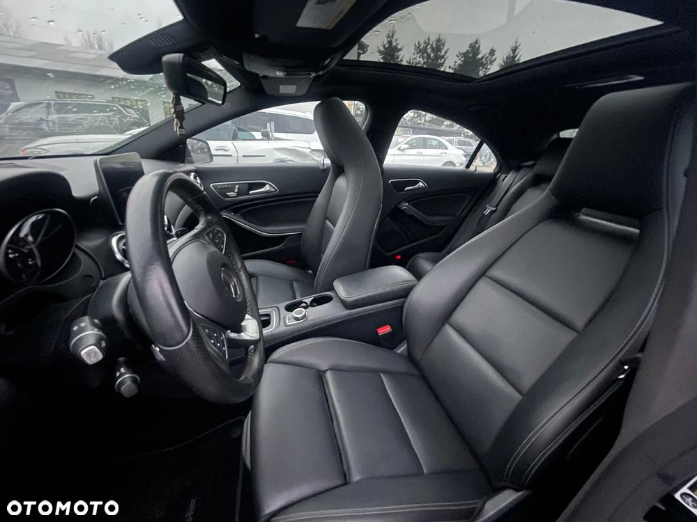 Mercedes-Benz CLA - 14