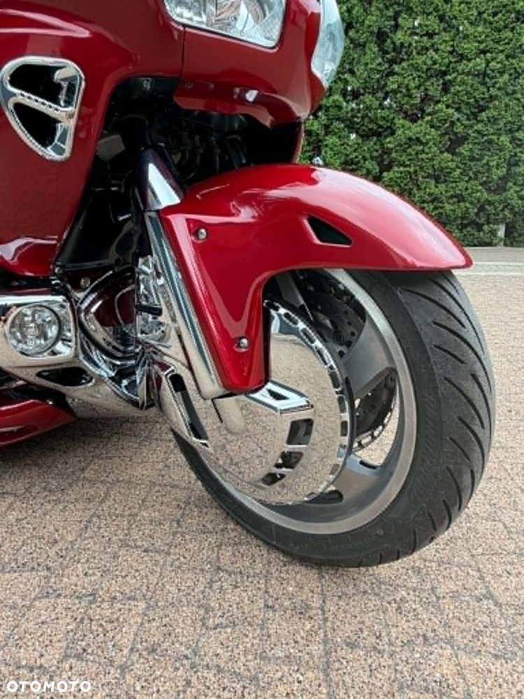 Honda GL - 8