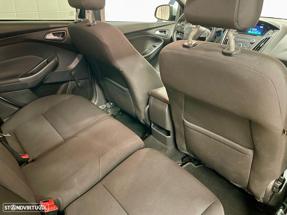 Ford Focus 1.5 TDCi Trend+ - 33