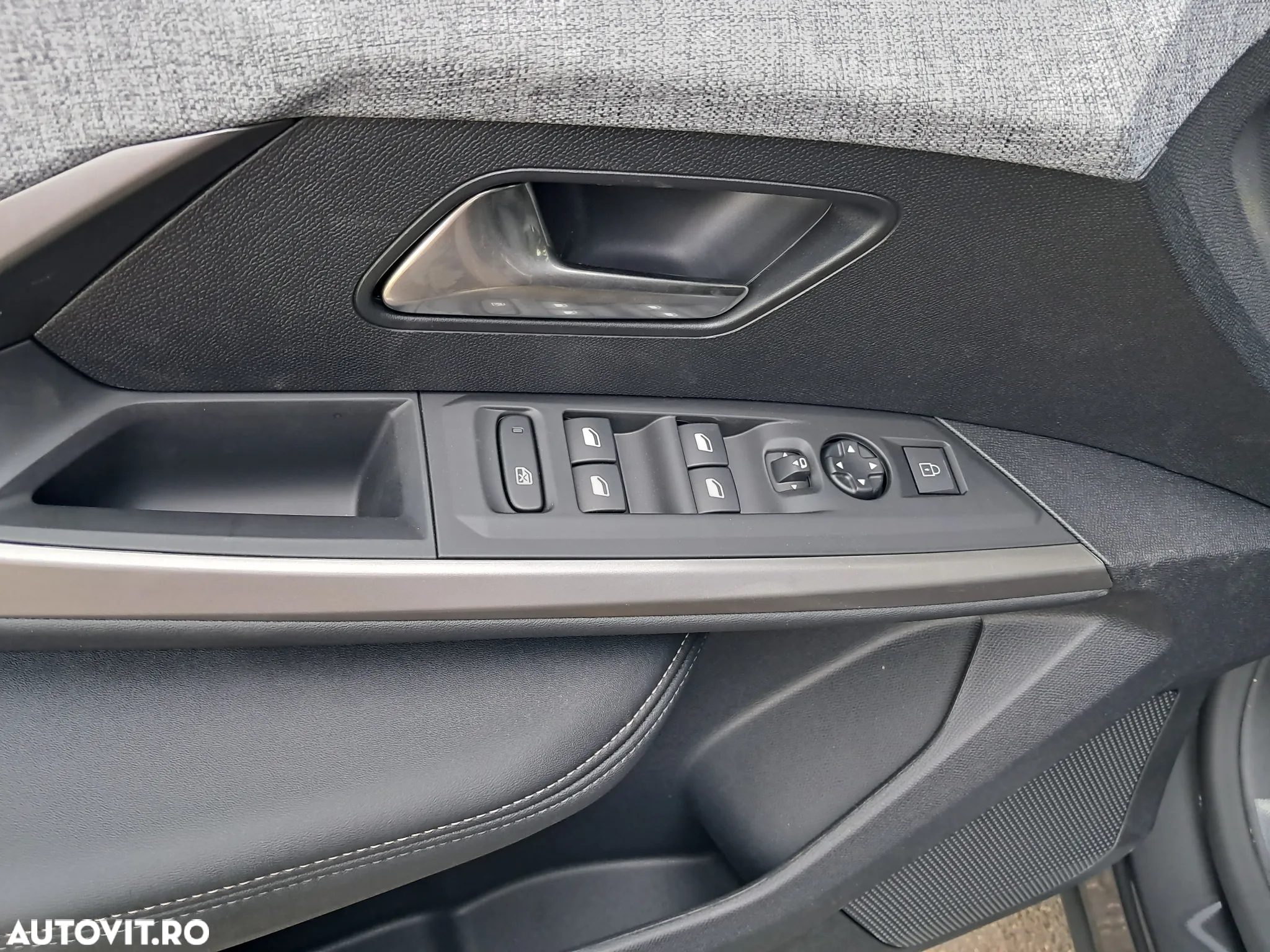 Peugeot 3008 Hybrid 145 e-DSC6 Allure - 10