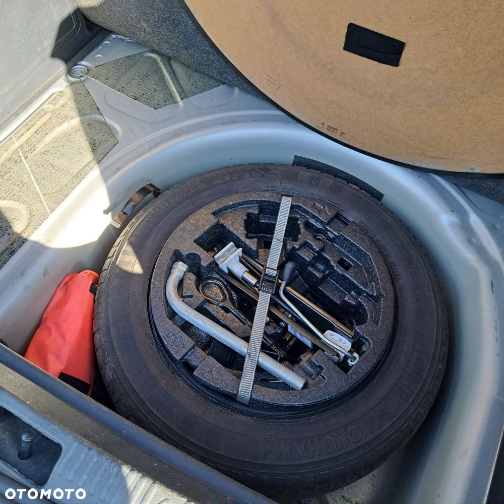 Skoda RAPID 1.0 TSI Ambition - 11