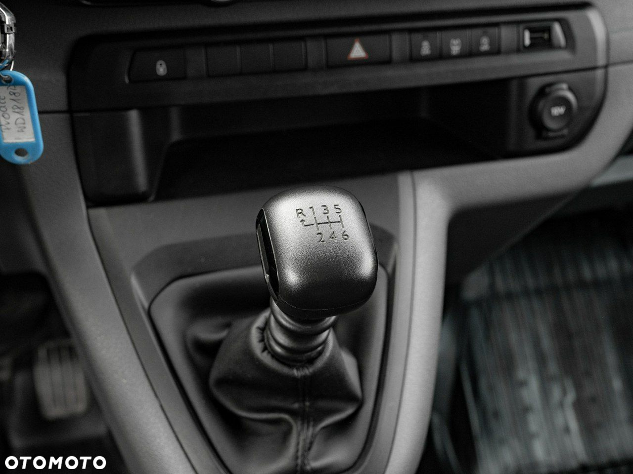 Toyota ProAce Kombi 2.0 D-4D Long 2,8t - 15