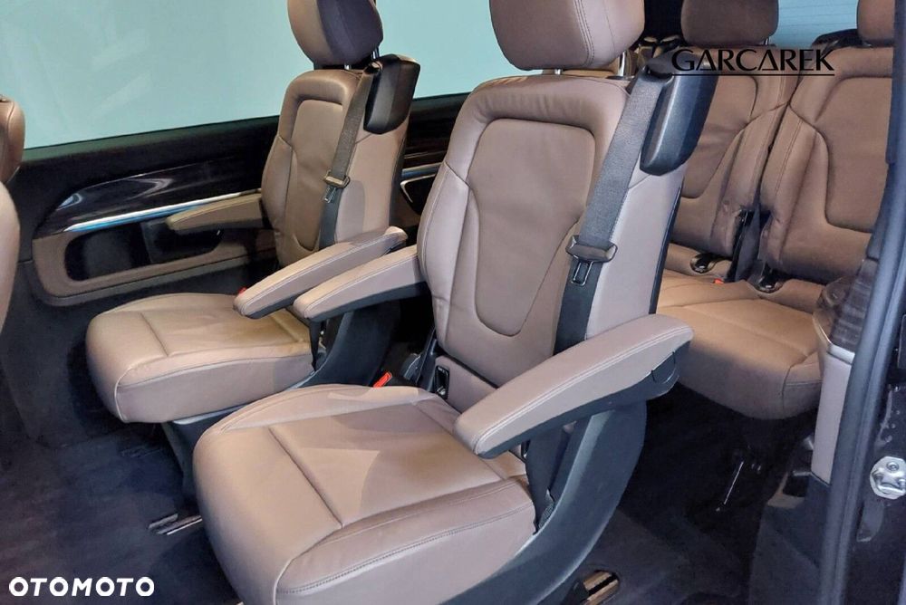 Mercedes-Benz Klasa V 300 d Avantgarde 9G-Tronic (d³ugi) - 14