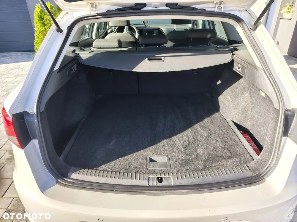 Seat Leon 1.6 TDI Reference - 12