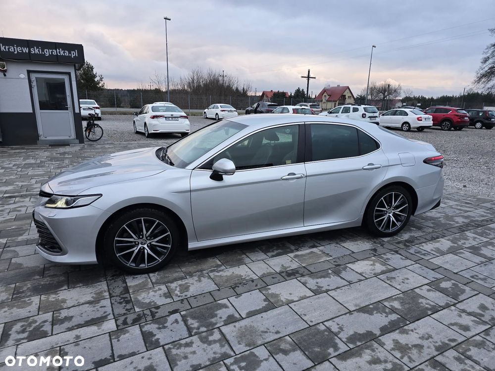 Toyota Camry 2.5 Hybrid Executive CVT - 10