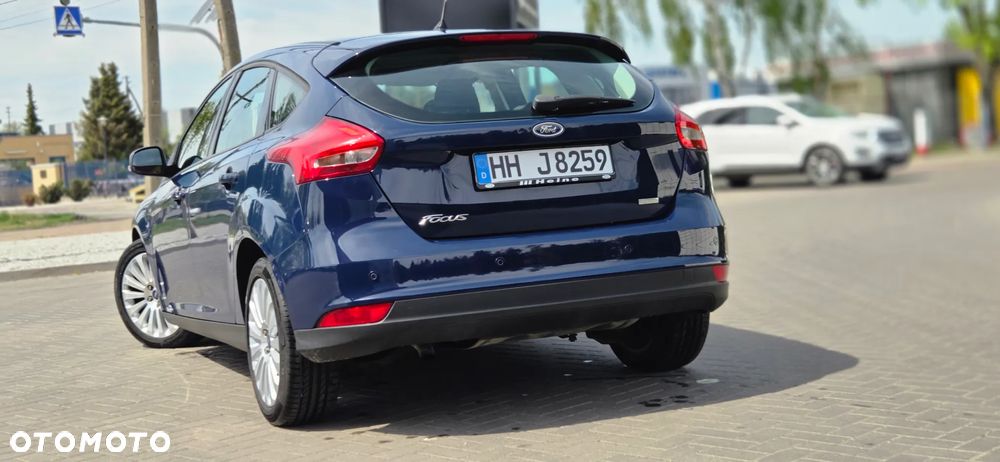 Ford Focus - 13