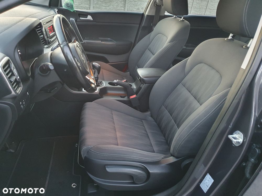 Kia Sportage 1.6 GDI Business Line L 2WD - 28