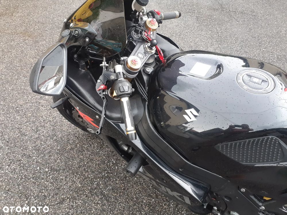 Suzuki GSX-R - 28