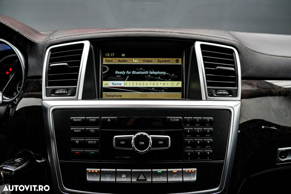 Mercedes-Benz ML 350 BlueTec 4MATIC Aut - 25