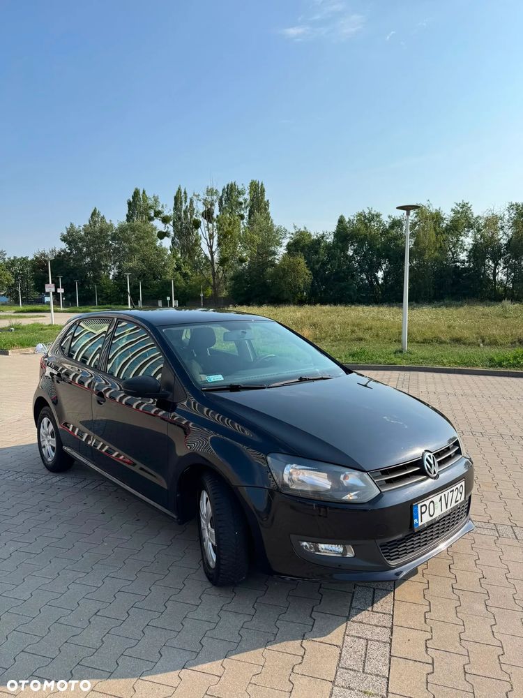 Volkswagen Polo - 2