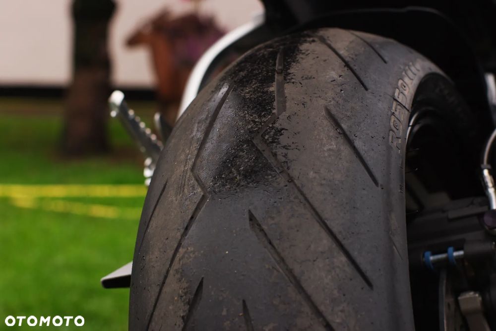 Yamaha FZ - 4