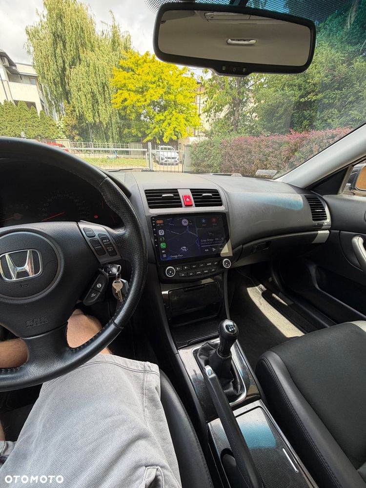 Honda Accord 2.0 Comfort - 9