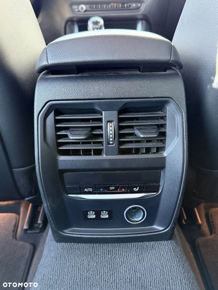 BMW Seria 3 320d Sport Line - 16