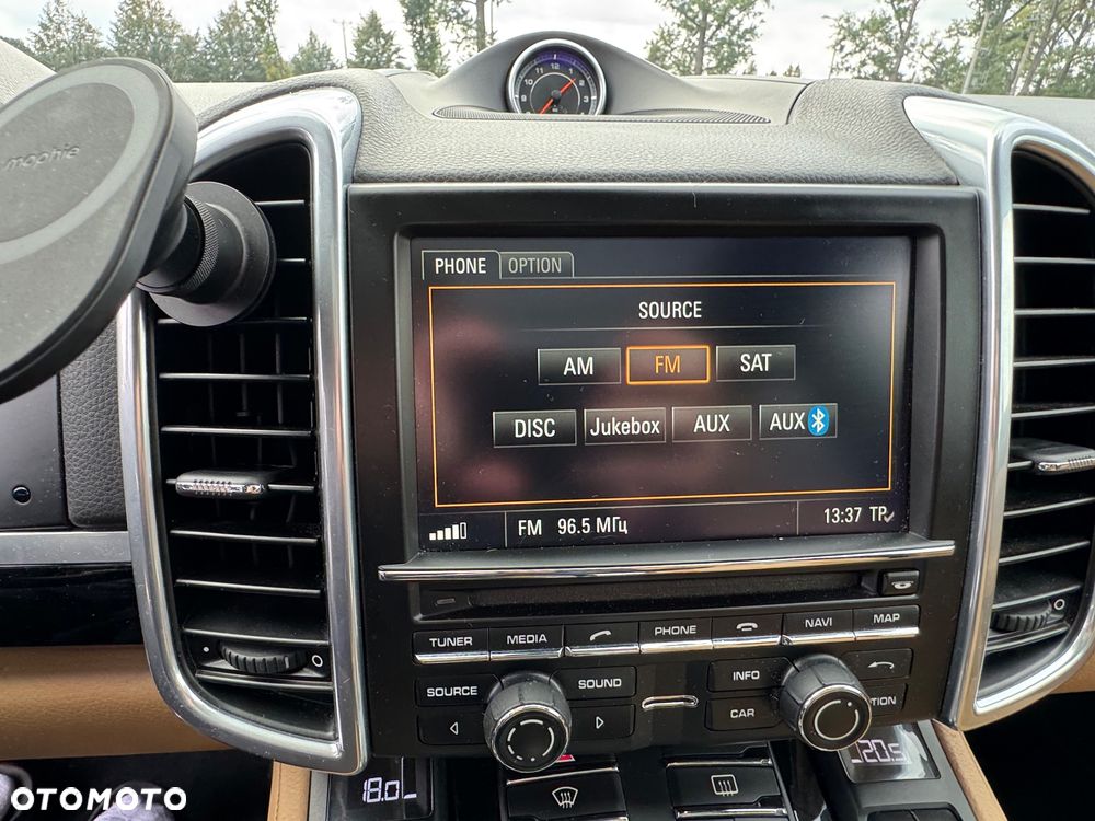 Porsche Cayenne Tiptronic S - 17