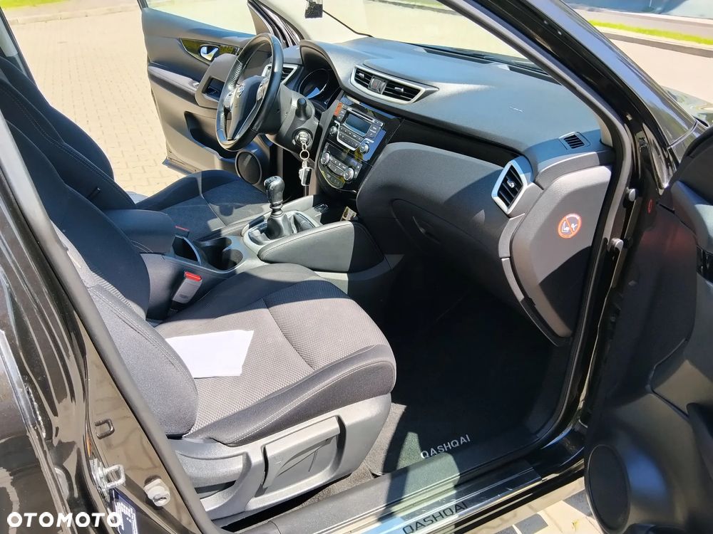 Nissan Qashqai 1.2 DIG-T Acenta EU6 - 12