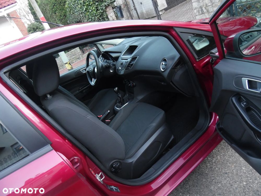 Ford Fiesta - 18