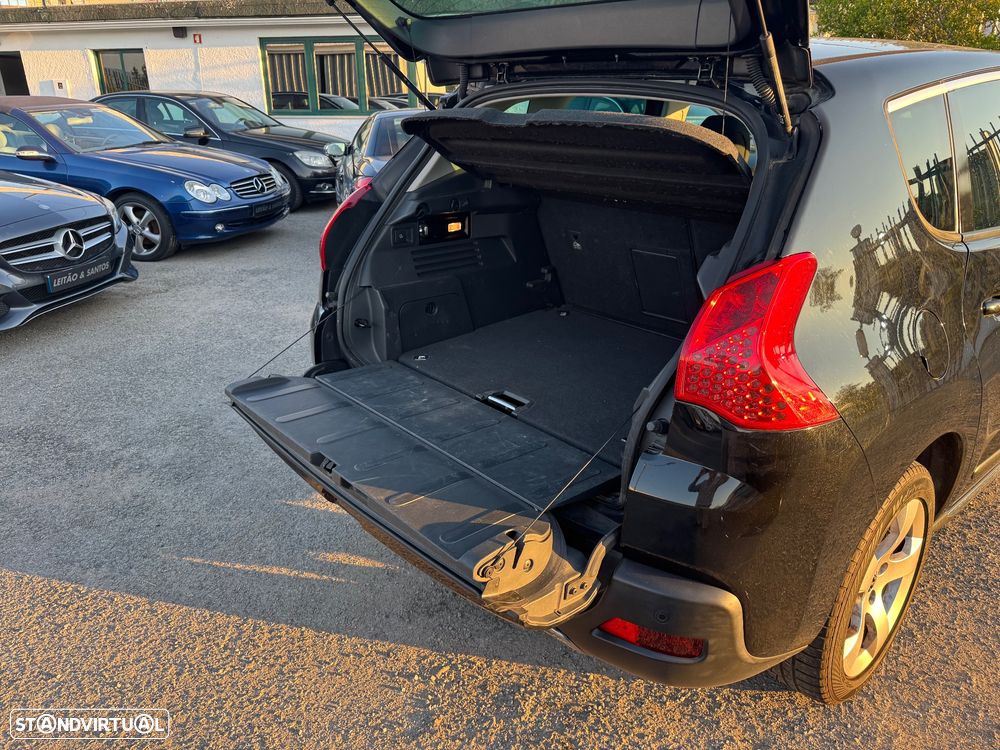 Peugeot 3008 1.6 HDi Executive - 28