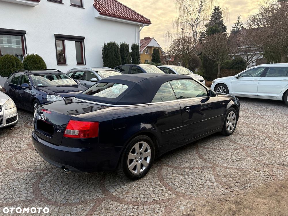 Audi A4 Cabrio - 9