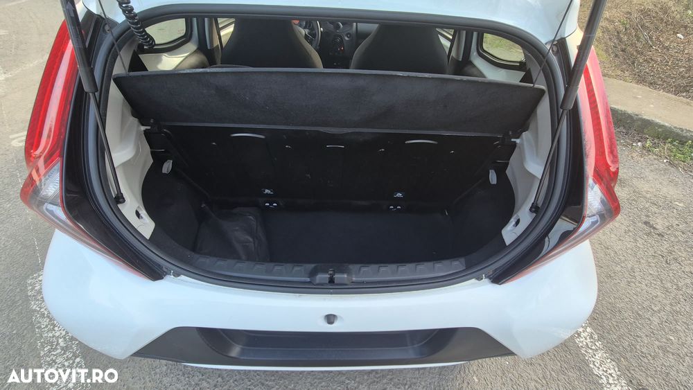 Toyota Aygo 1.0 VVY-I 5 usi X - 11