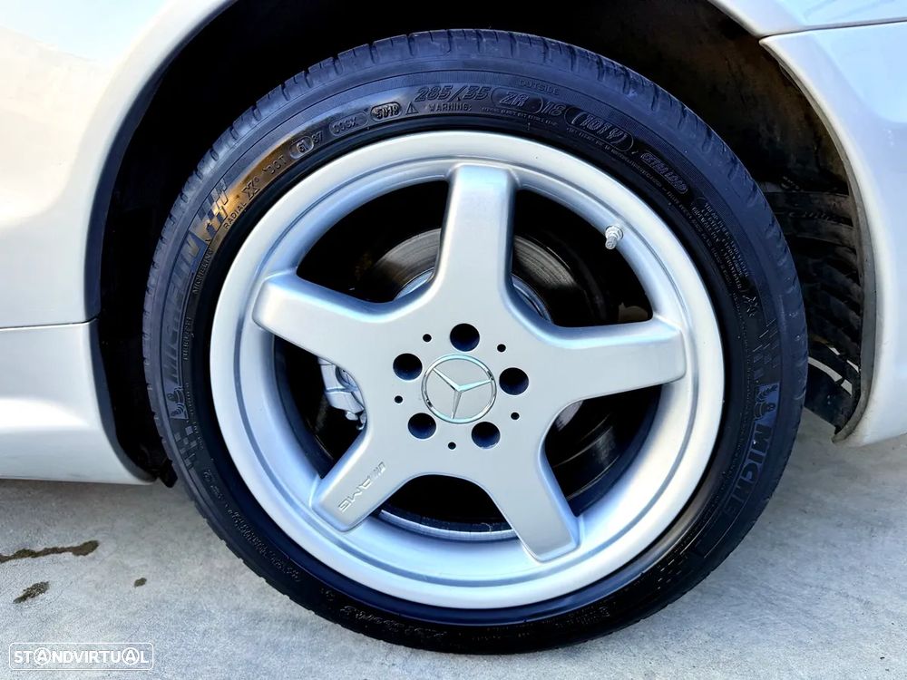 Mercedes-Benz SL 500 Standard - 46