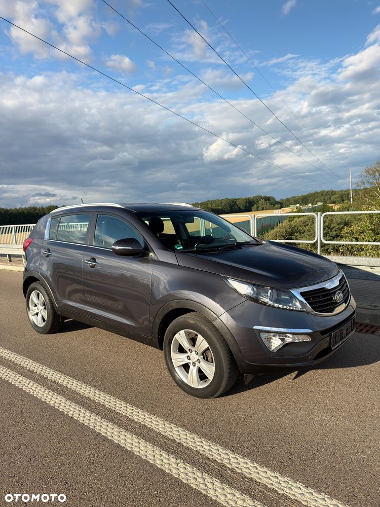 Kia Sportage 2.0 L 2WD - 31