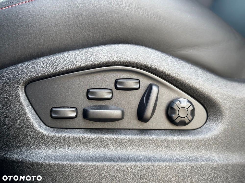 Porsche Cayenne - 19