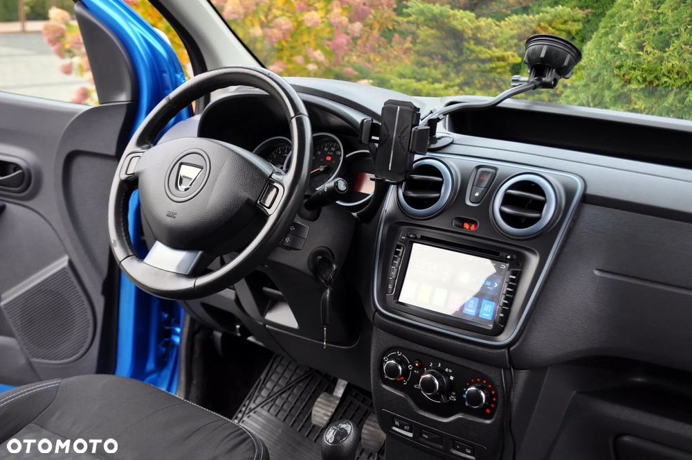 Dacia Dokker TCe 115 Stepway - 27