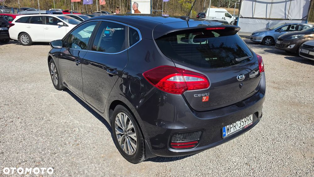 Kia Ceed 1.6 GDI L Business Line - 3