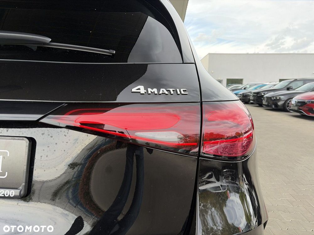 Mercedes-Benz GLC 220 d mHEV 4-Matic AMG Line - 18