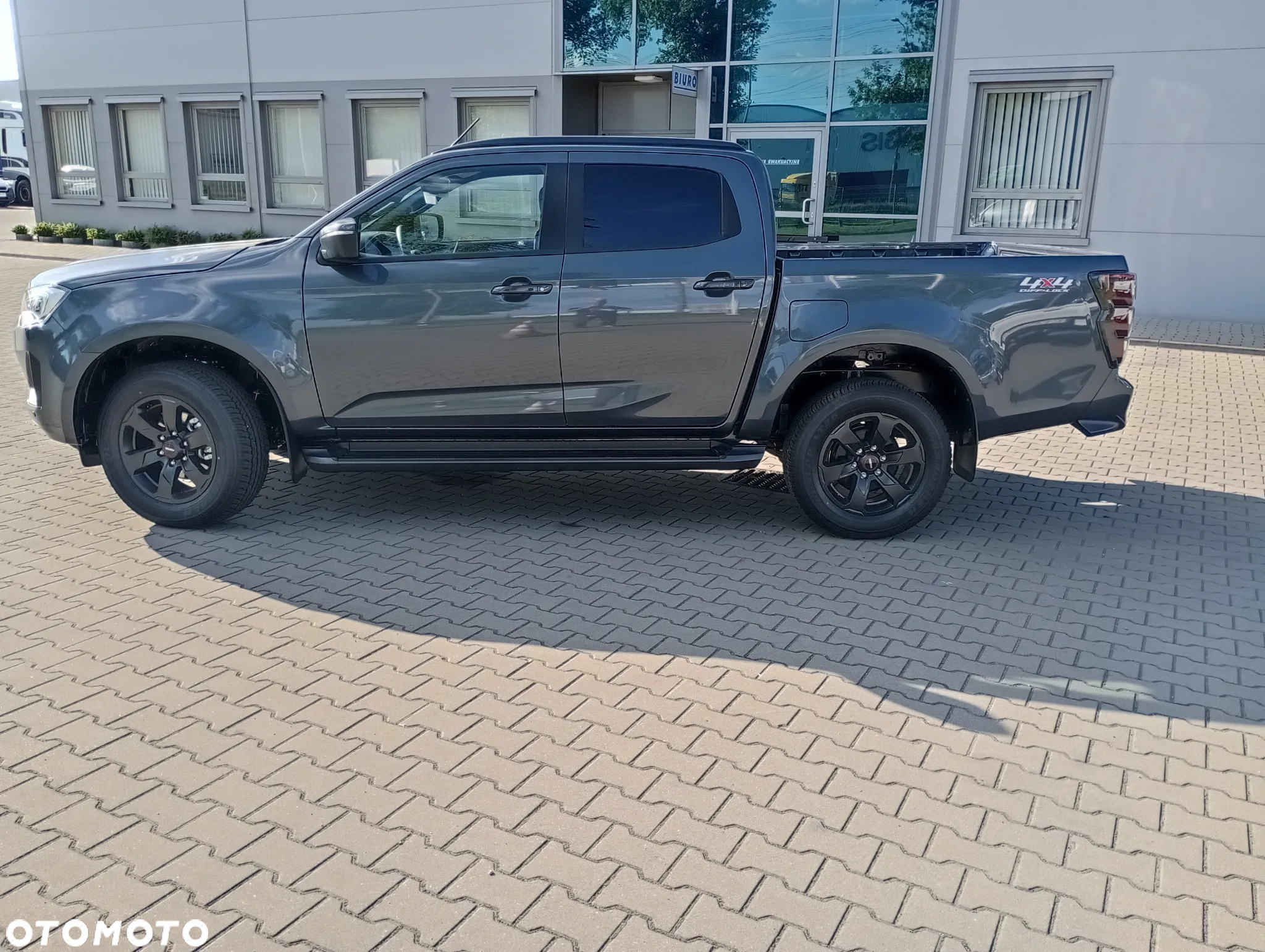 Isuzu D-Max 1.9 DC LSE - 8