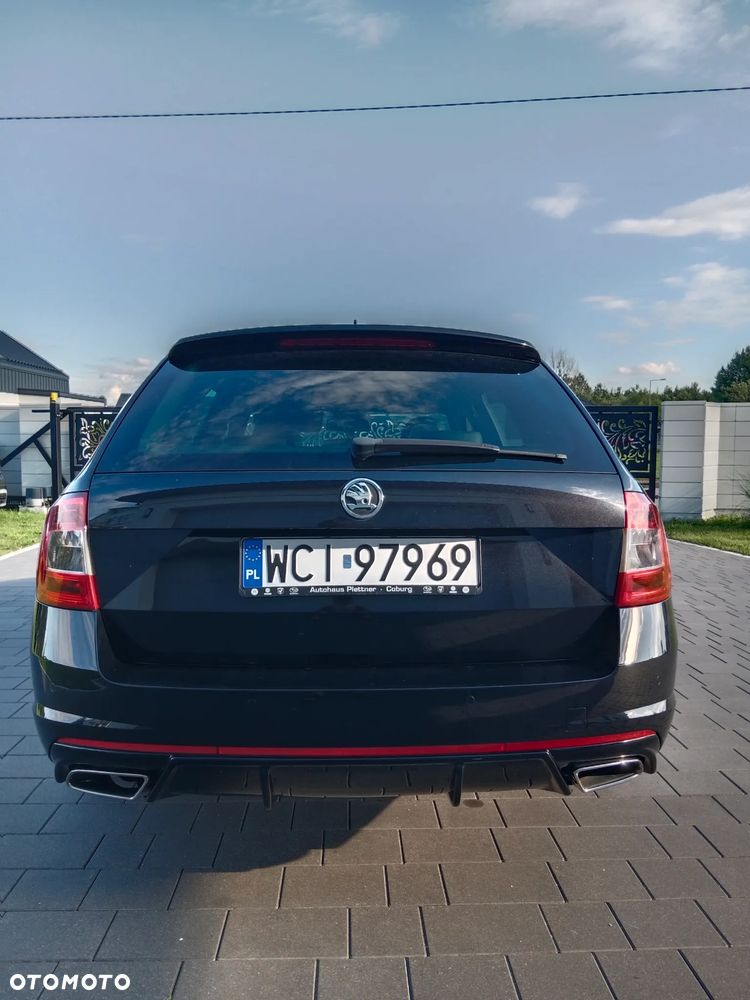 Skoda Octavia 2.0 TDI RS - 12