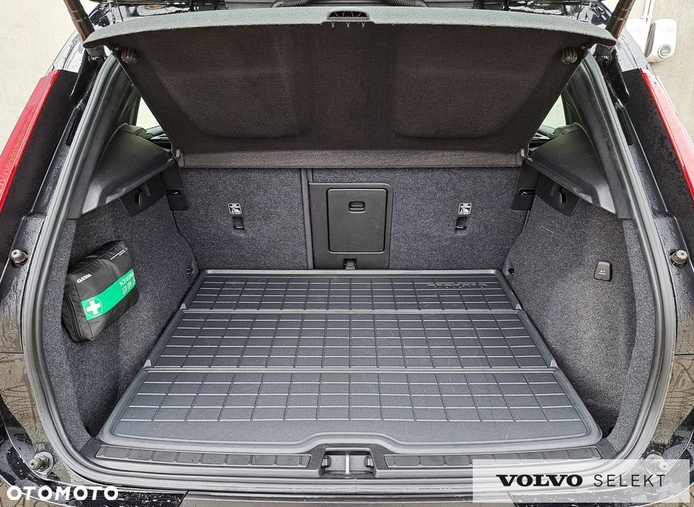Volvo XC 40 - 28