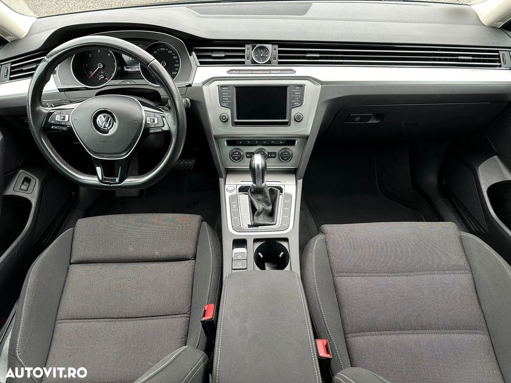 Volkswagen Passat Variant 1.6 TDI (BlueMotion Technology) DSG Comfortline - 9