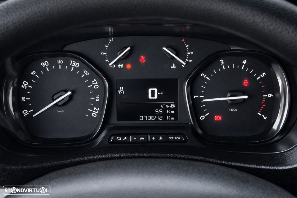 Opel Vivaro - 20