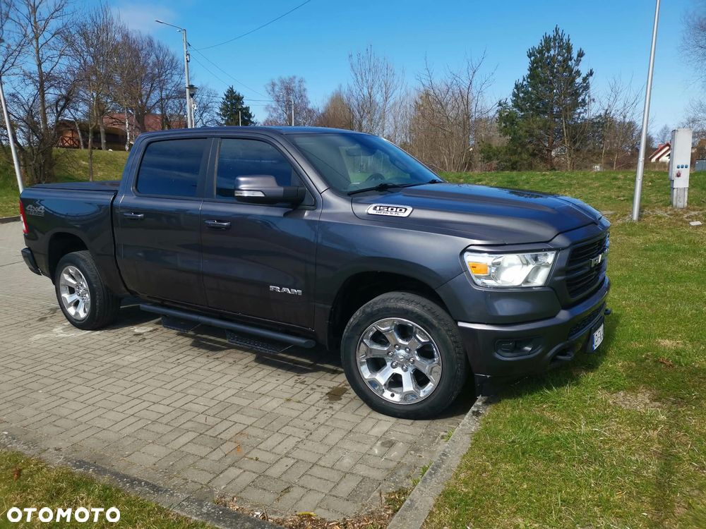 RAM 1500 5.7 Crew Cab Bighorn - 6