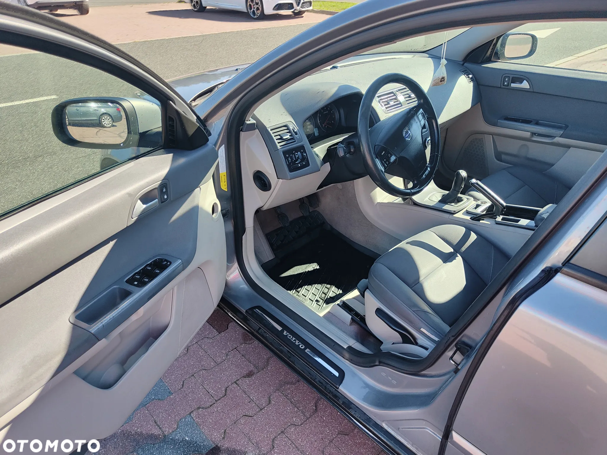 Volvo V50 - 6