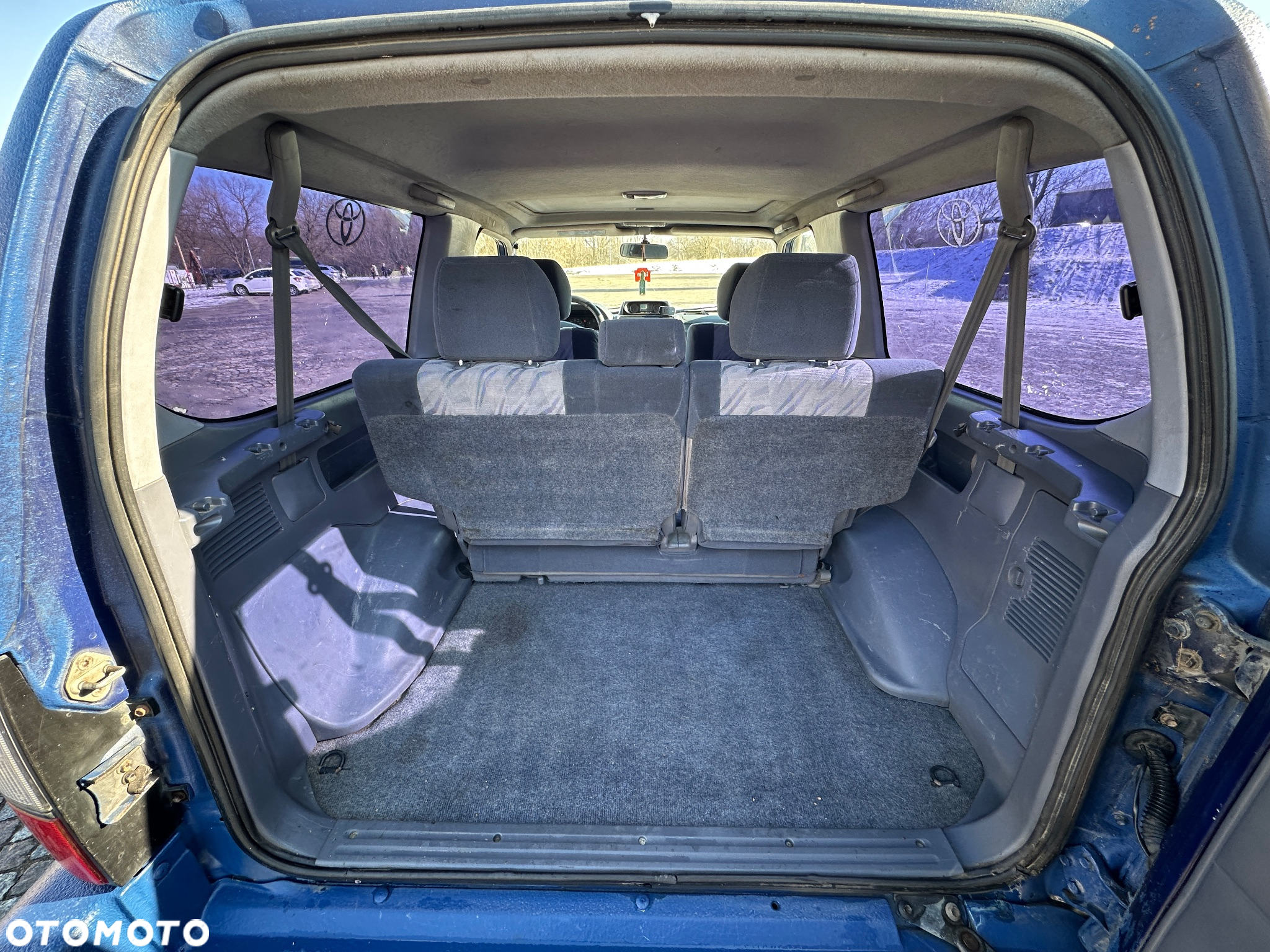 Toyota Land Cruiser - 13