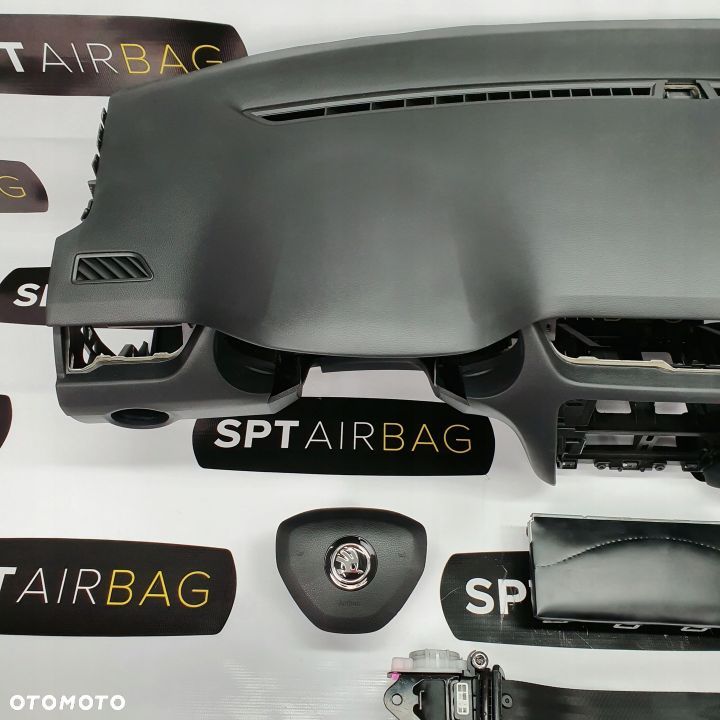SKODA OCTAVIA III 3 5E0 LIFT DESKA ROZDZIELCZA KONSOLA KOKPIT PULPIT PODUSZKI AIRBAG AIR BAG PASY KIT SET - 2