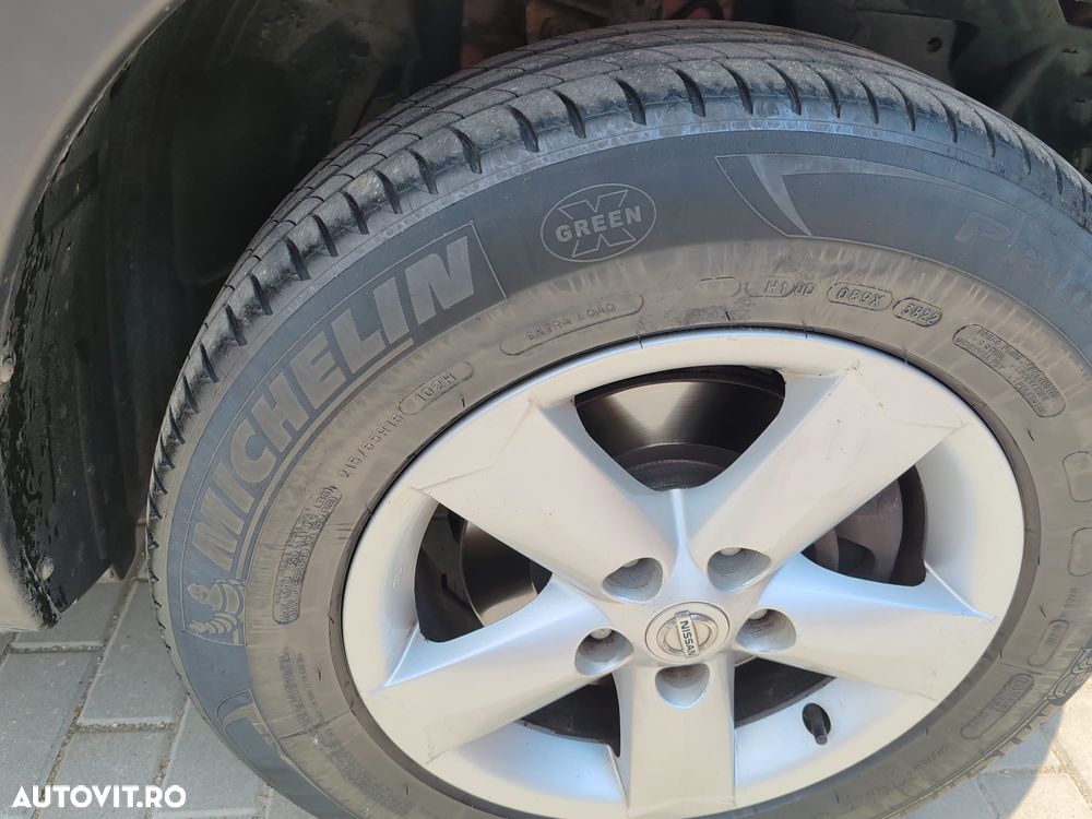 Nissan Qashqai 2.0 DCI Tekna - 8
