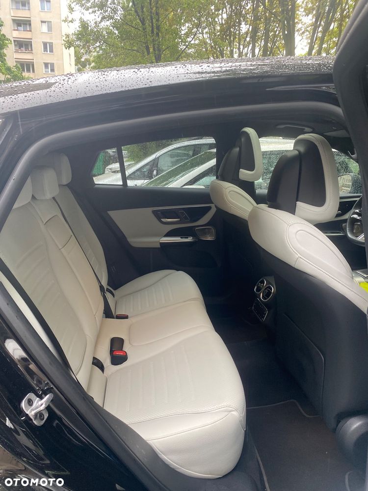 Mercedes-Benz GLC 300 mHEV 4-Matic AMG Line - 8