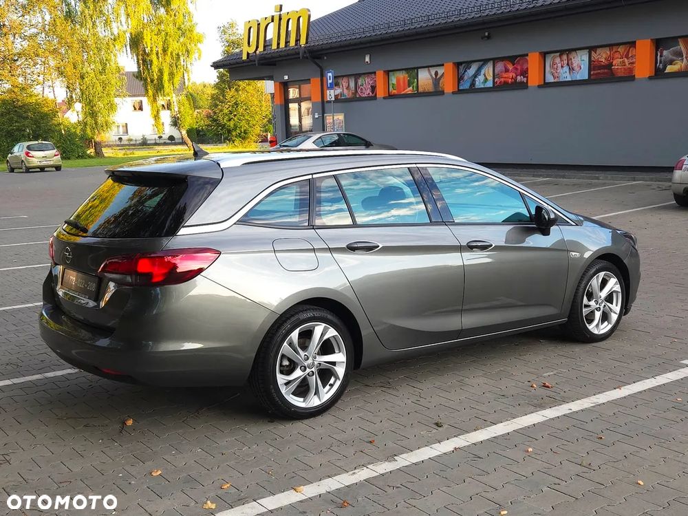 Opel Astra 1.6 CDTI DPF ecoFLEX TourerStart/Stop Exklusiv - 10