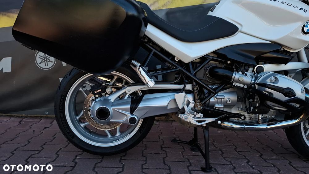 BMW R - 8